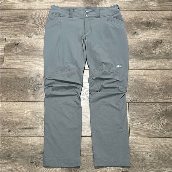 REI‎ Skreeline Gray Nylon Stretch Vented Mid Rise Hiking Pants Size 8P - Picture 1 of 15